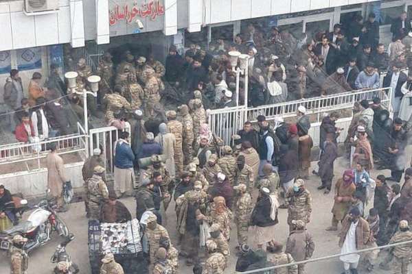Taliban Arrest Dozens of Money Exchangers in Herat Amid Crackdown on Unlicensed Operators