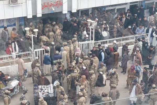 Taliban Arrest Dozens of Money Exchangers in Herat Amid Crackdown on Unlicensed Operators