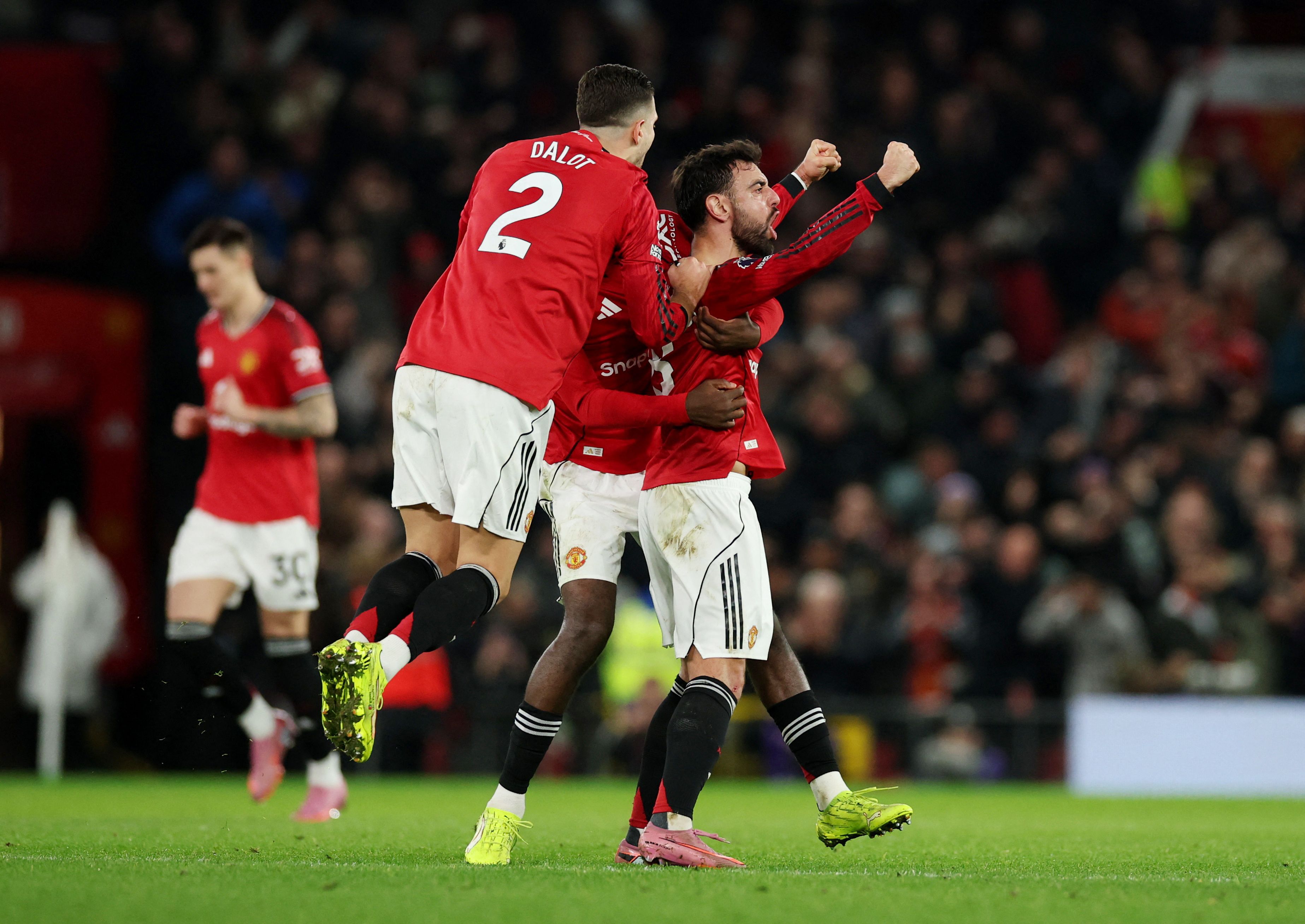 منچستریونایتد ۴–۴ بورنموث؛ دیدار پرهیجان و پرگل لیگ برتر انگلستان برنده نداشت