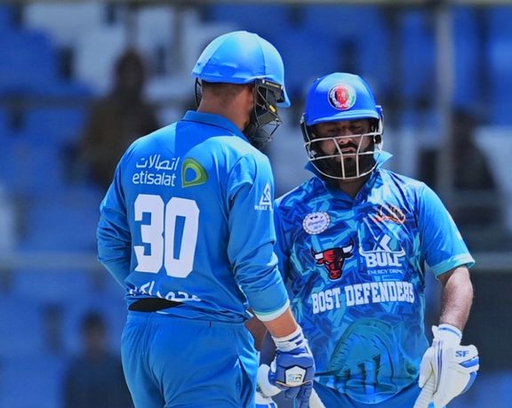 کریکت شپگیزه؛ تیم بُست دومین باخت پیاپی را به مدافع عنوان قهرمانی تحمیل کرد