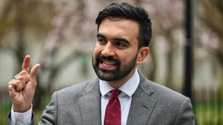 په نیویارک کې د ممداني تاریخي بری؛ څنګه یو مسلمان د نړۍ تر ټولو قیمتي ښار، ښاروال شو؟