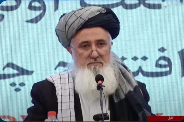 دین محمد حنیف: ان زموږ پګړۍ هم وارداتي ده
