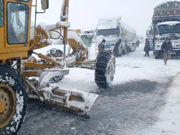 د ورښتونو او واورو په پایله کې په ۷ ولایتونو کې ۱۳ کسان مړه شوي