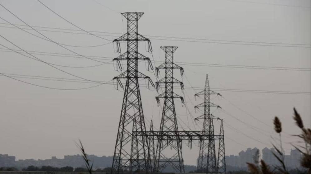 په هرات کې د سختو ورښتونو او توپانونو له امله د ترکمنستان وارداتي برېښنا پرې شوې