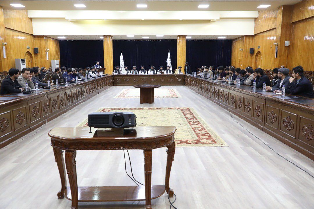 جلسه طالبان با مسئولان رسانه‌ها بدون حضور حتی یک زن