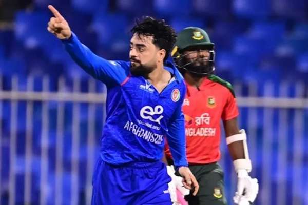 د افغانستان او بنګلهدېش ترمنځ لوبلړۍ؛ بنګلهدېش افغانستان ته په لومړۍ لوبه کې ماتې ورکړه