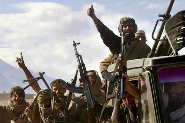 طالبان میگوید جنگهای پس از هشتم ثور امید مردم را به یاس بدل کرد