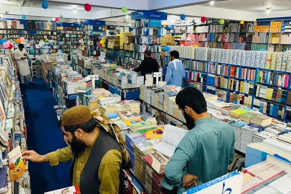 د ملا هبت الله تازه پرېکړه؛ په افغانستان کې دننه چاپېدونکو کتابونو باندې مالیه ختمه شوه