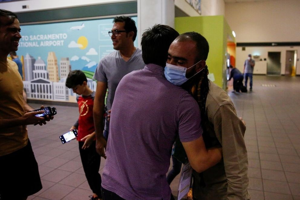 منظمة داعمة للاجئين: حظر ترامب يشمل الأفغان الحاصلين على تأشيرة الهجرة الخاصة 