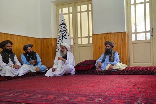 د طالبانو د لوېدیځ زون والیانو د امنیت او نشهيي توکو په تړاو ناسته کړې