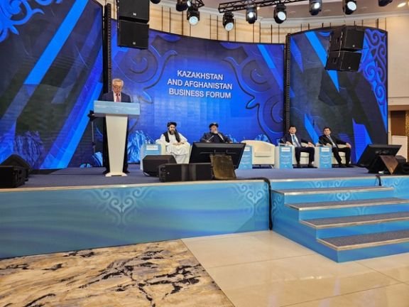 نوې لارنقشه؛ طالبان او قزاقستان د سوداګرۍ کچه درې میلیارده ډالرو ته لوړوي