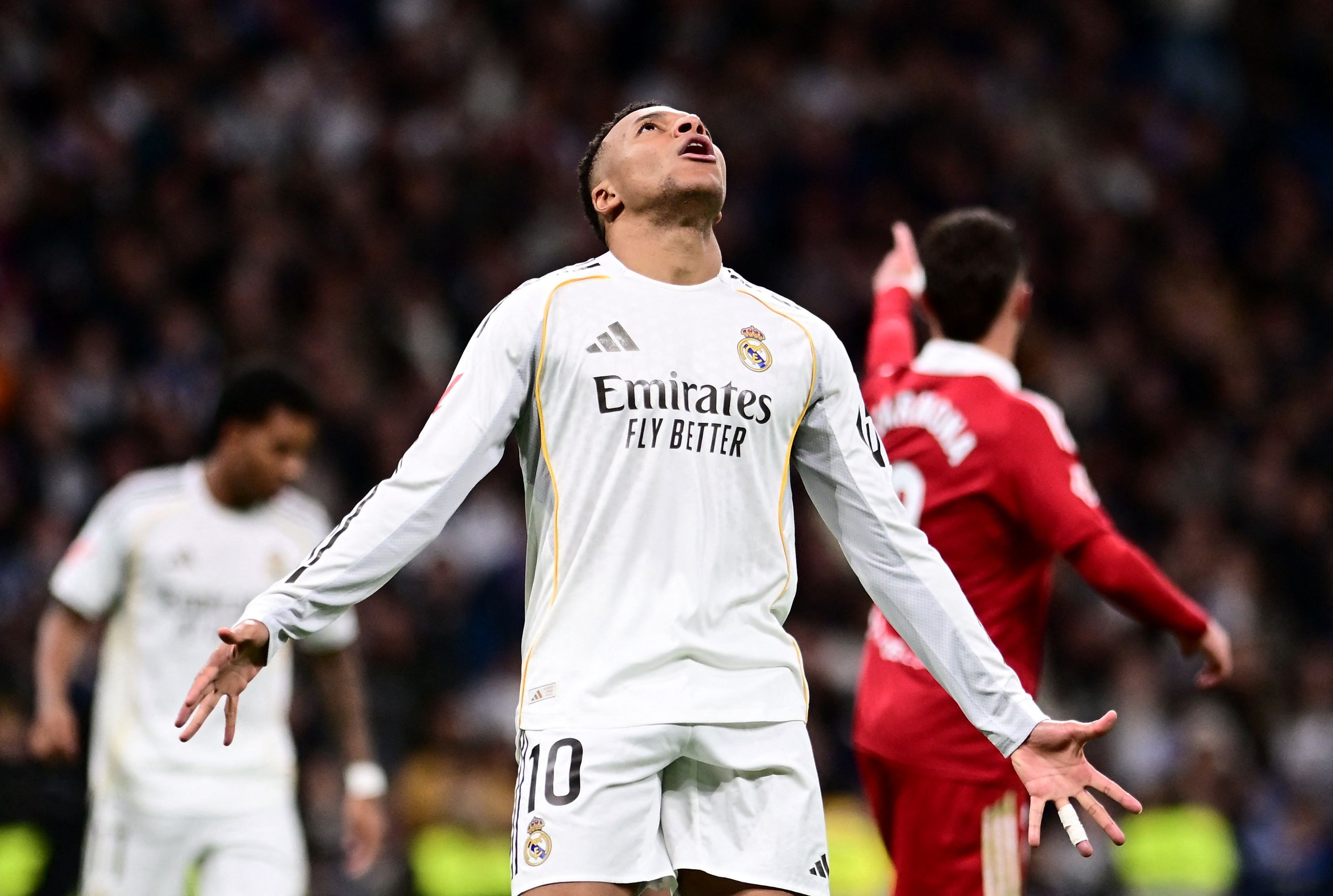 رئال مادرید ۲-۰ سویا؛ کیلیان امباپه رکورد گلزنی کریستیانو رونالدو را تکرار کرد