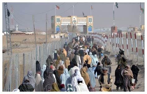 د سپین بولدک ـ چمن دروازه نن سهار له یوه ساعت تړل کېدو وروسته بېرته پرانیستل شوه 