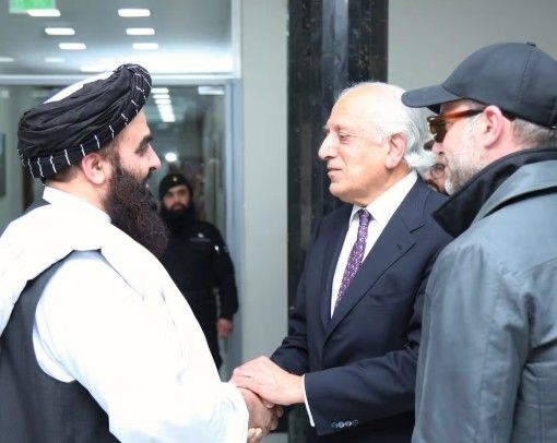 ۲۳ گروه زنان افغان  از ترامپ خواستند خلیلزاد را محاکمه کند