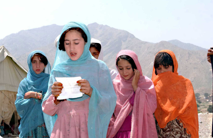 پخوانۍ افغانه سرتېرې: د طالبانو تر واک لاندې نجونې له زده کړو او خوبونو بې‌برخې دي