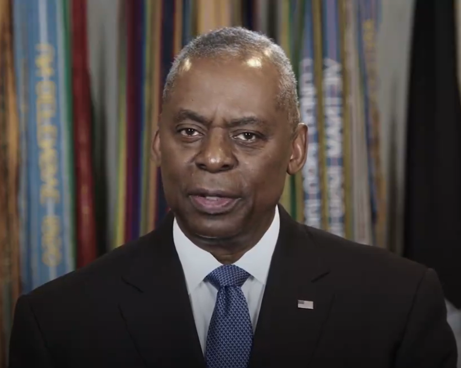 وزیر دفاع امریکا بر حمایت از اسرائيل در برابر حملات گروه‌های مورد حمایت ایران تاکید کرد