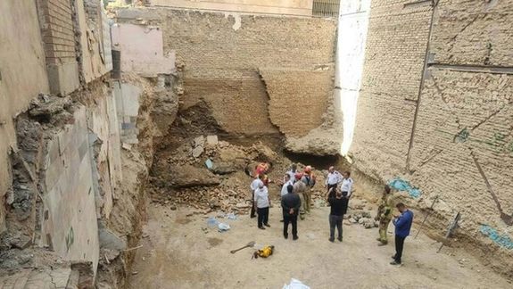 در پی ریزش آوار در جنوب تهران جوان ۲۲ ساله افغان جان خود را از دست داد