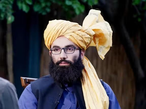 انس حقانی: طبقه آگاه افغانستان مسیر تازه‌ای بسازد