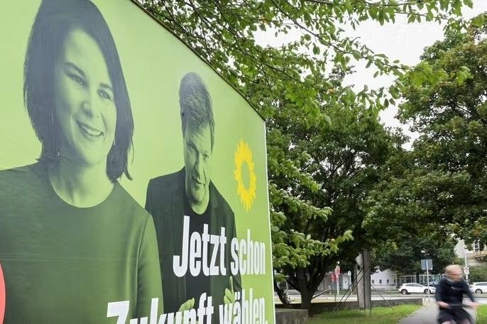 مقام حزب سبز آلمان: انتقاد از پذیرش پناهجویان فراری از حکومت وحشت طالبان شرم‌آور است