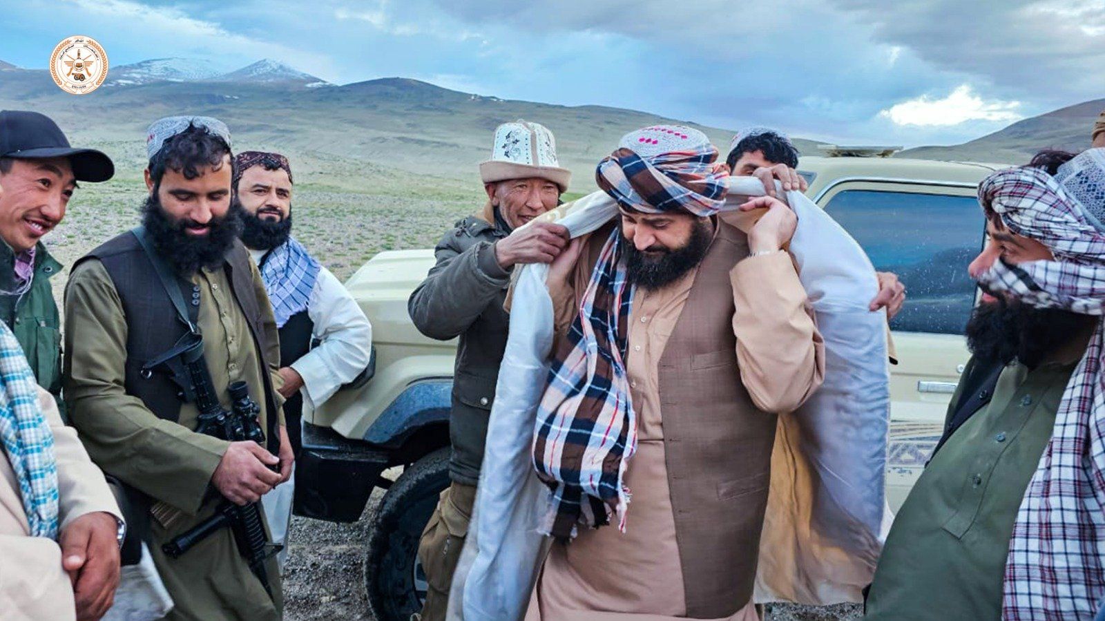 د طالبانو دفاع وزیر یعقوب مجاهد د بدخشان له ستراتیژیکو سرحدي سیمو او پوستو لیدنه کړې