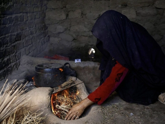 برنامج الغذاء العالمي يقول إن موجة الجوع اجتاحت أفغانستان بسرعة مقلقة