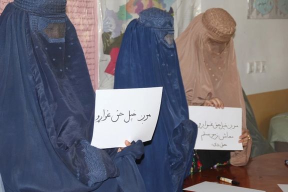 د غربت روژه؛ د کندهار ۶ زره ښوونکو د دوه نیمو مياشتو معاشونه نه دي اخيستي