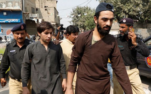 د طالبانو سفارت: پاکستان کې مافیا په مختلفو پلمو له افغان مهاجرو پیسې اخلي او ځوروي یې