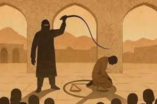 طالبانو په کابل او غور کې د دریو ښځو په ګډون ۲۴ کسان په عام محضر کې په دُرو وهلي