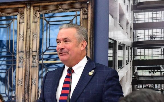 عضو کانگرس: ترامپ با حذف زلنسکی از مذاکرات، اشتباه گفتوگو با طالبان را تکرار میکند