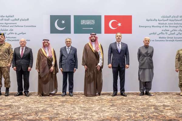 پاکستان، عربستان و ترکیه برای استقرار سریع نیرو در عربستان توافق کردند