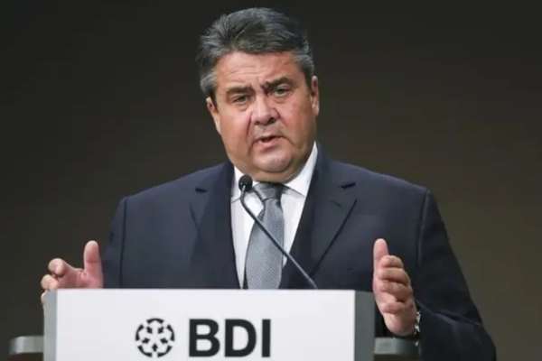 Former German FM Calls For Negotiations With Taliban On Deported Afghan Migrants