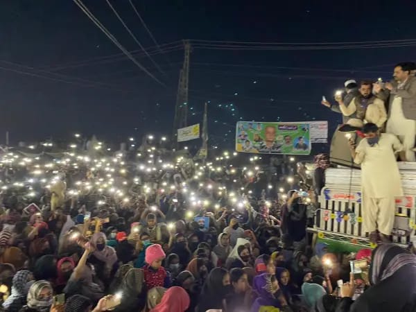 ده‌ها نفر معترض به 'نسل کشی بلوچ‌ها' در پاکستان از بازداشت پولیس آزاد شدند