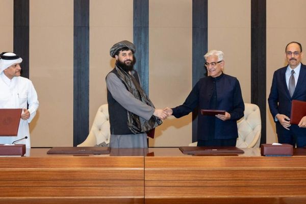 د ترکیې لانجمن مذاکرات؛ پاکستان د طالبانو پر وړاندې له خپلو غوښتنو نه په شا کېږي