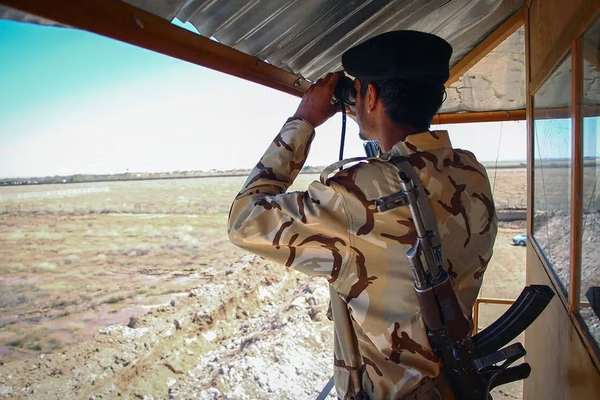 حالوش: د ایران په سراوان کې د ښځو او ماشومانو په ګډون ۷ افغان کډوال په ډزو وژل شوي
