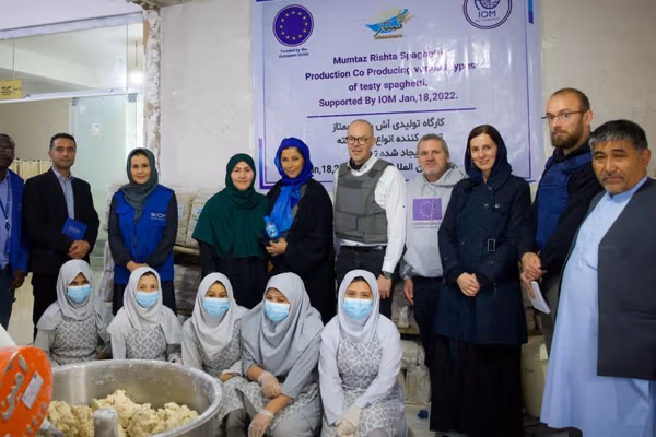 د ملګرو ملتونو کډوالو اداره: افغان ښځې د کورنیو او ټولنو په ملاتړ کې مهم رول لري