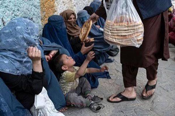 ملګري ملتونه: لوږه او خوارځواکي د افغانستان د ماشومانو راتلونکی له ګواښ سره مخ کوي