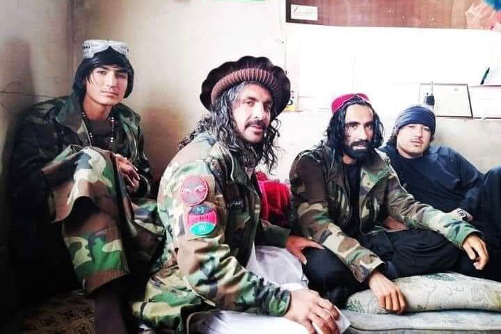 طالبانو په پکتیا کې د کورمې جګړو د یوه افغان قوماندان ورور نیولی