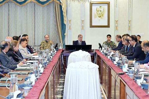 د پاکستان وزیران د خپلې یوې میاشتې معاشونه د خیبر پښتونخوا نېزځپلو ته ور کوي