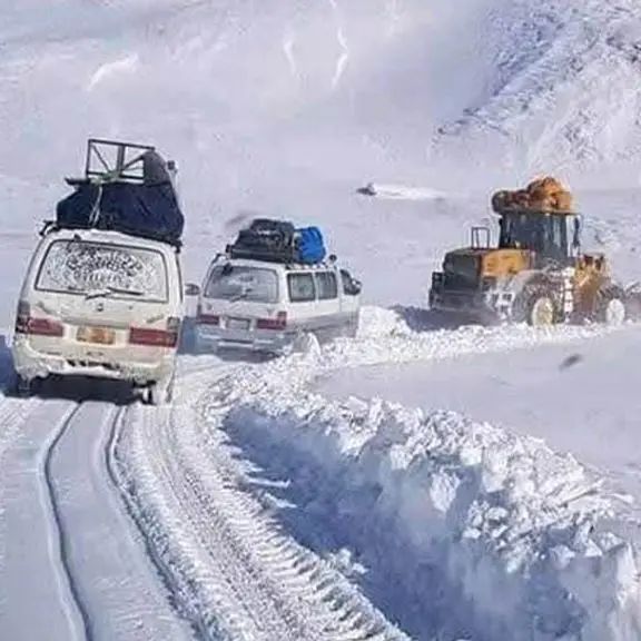 طالبان: د بامیان ولایت د اووه ګونو ولسوالیو تړلې لارې خلاصې شوې دي