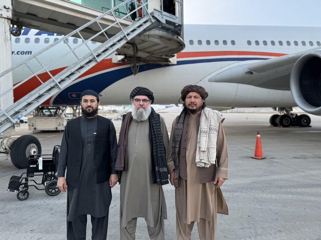 هیئت طالبان برای شرکت در نشستی درباره استخراج منابع معدنی به چین رفت