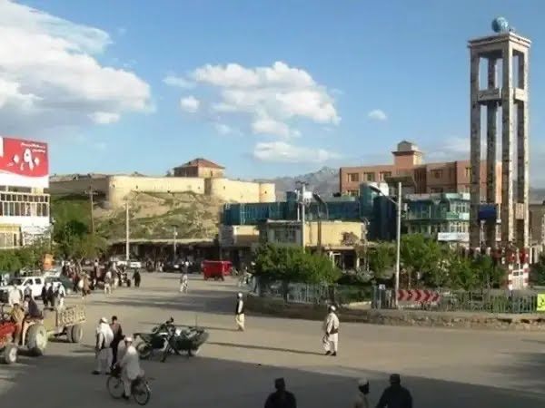 طالبان یک نفر را در پکتیکا در ملاء عام شلاق زد