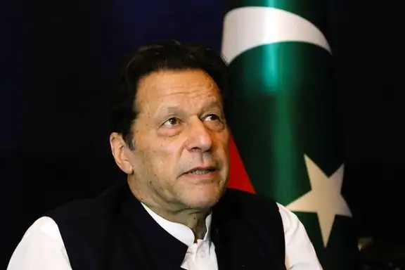 د پاکستان سترې محکمې د اډیاله زندان له ادارې د عمران خان د ملاقات په اړه بشپړ راپور غوښتی