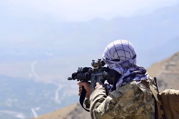 مقام سابق پاکستان بر ضرورت حمایت از «مخالفان غیرپشتون افغانستان» تاکید کرد