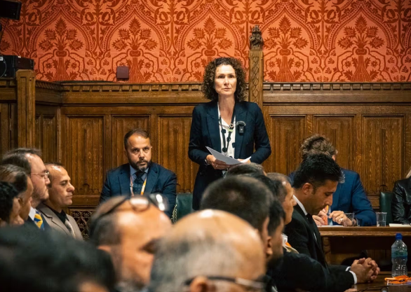 نائبة بريطانية تدعو لتنفيذ مذكرة توقيف قادة طالبان