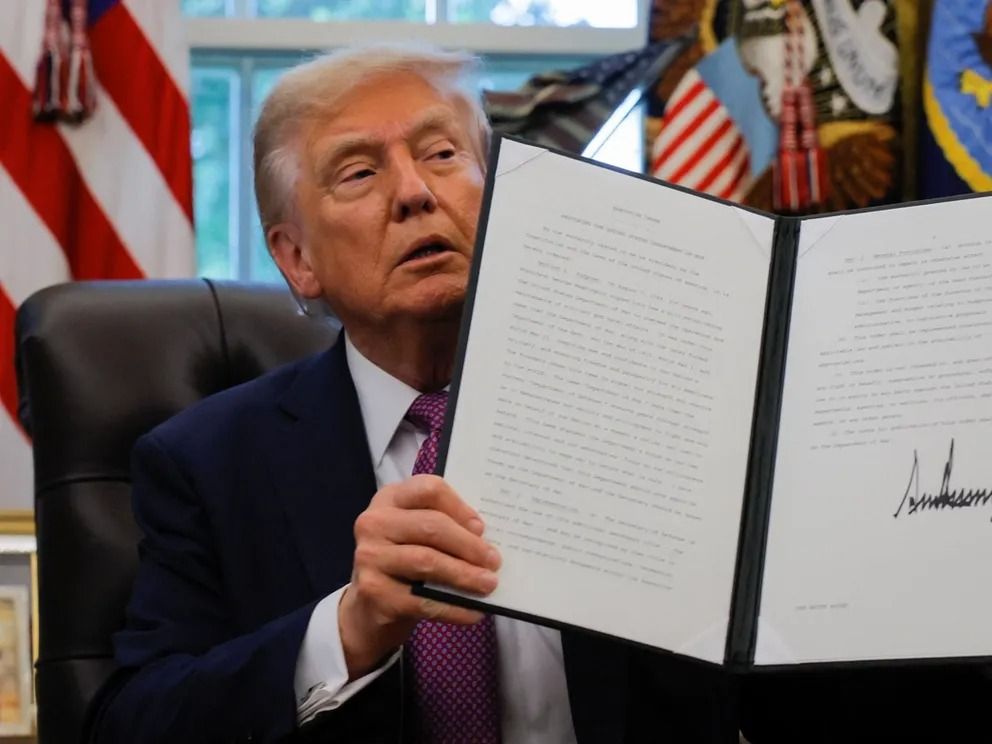 ترامپ دستوری را برای تحریم کشورهایی که امریکایی‌ها را ناعادلانه بازداشت می‌کنند، صادر کرد