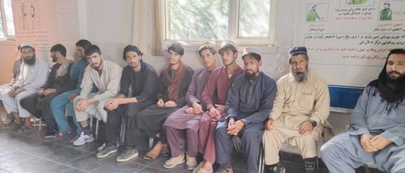 د طالبانو د کډوالو وزارت: ۱۵ تنه افغان بندیان د پاکستان له زندانونو راخوشې شول