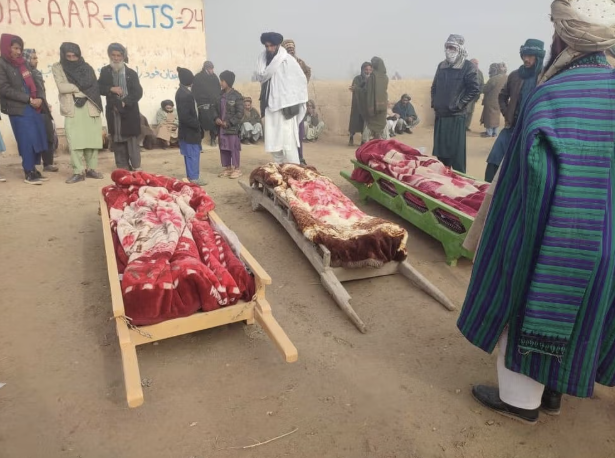 مسلحون تابعون لطالبان يقتلون ثلاثة من أفراد عائلة في قندوز