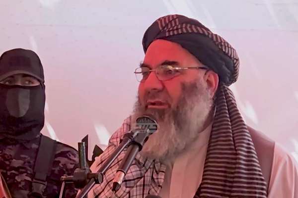 والی طالبان در بدخشان از مخالفان خواست از جنگ دست بردارند