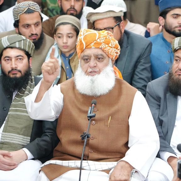 رهبر جمعیت علمای اسلام پاکستان میگوید جنگ به سود اسلامآباد و طالبان افغان نیست