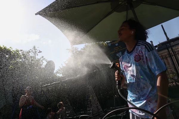 هفت نفر در فرانسه در پی موج گرما جان باختند